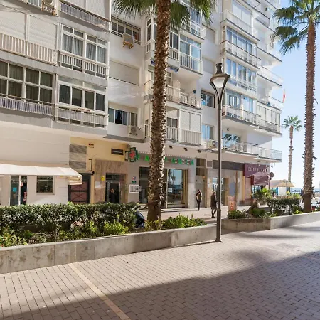 Lu&cia Malagueta 9 * Málaga
